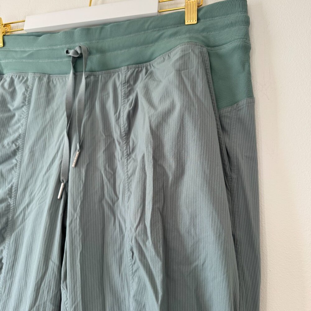 Lululemon Dance Studio Mid-Rise Jogger *Full Length in Crater Blue - Picture 3 of 12